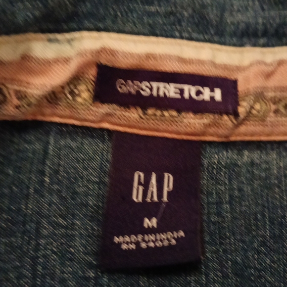 GAP Denim Jean Jacket - Picture 3 of 8